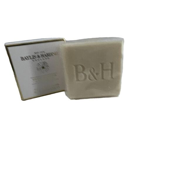 Baylis & Harding England Sweet Mandarin & Grapefruit Cleansing Soap Shower Wash - Picture 3 of 4